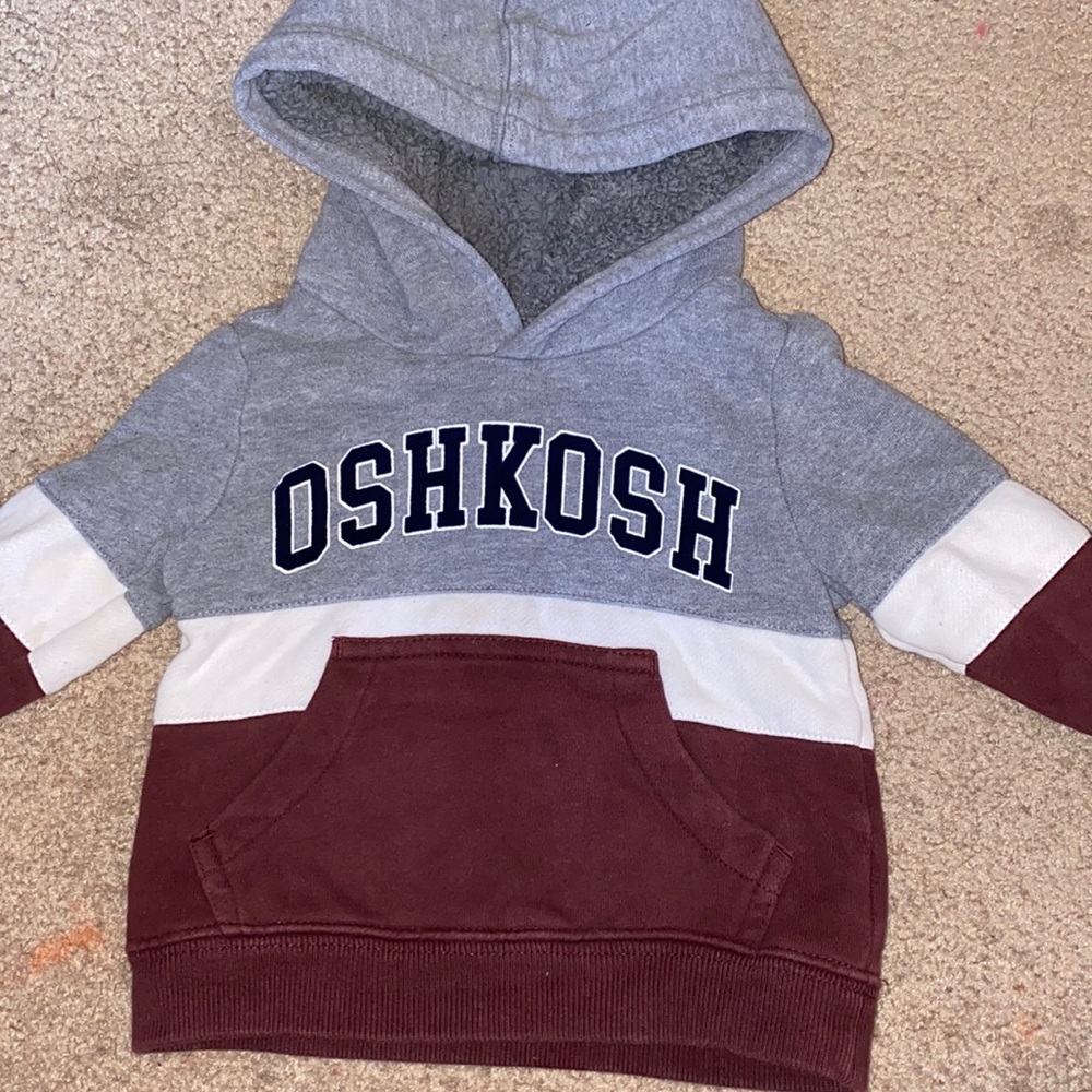 OSHKOSH worm sweater